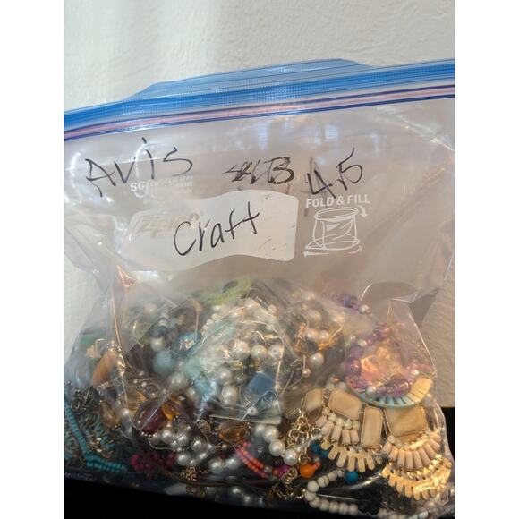 Jewelry Lot Avis Repurpose Bag 4 Plus Lbs Beads/Craft/Repurpose Pieces - Picture 9 of 12